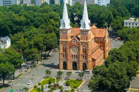 HO CHI MINH CITY HALF DAY  PREMIER GROUP TOUR