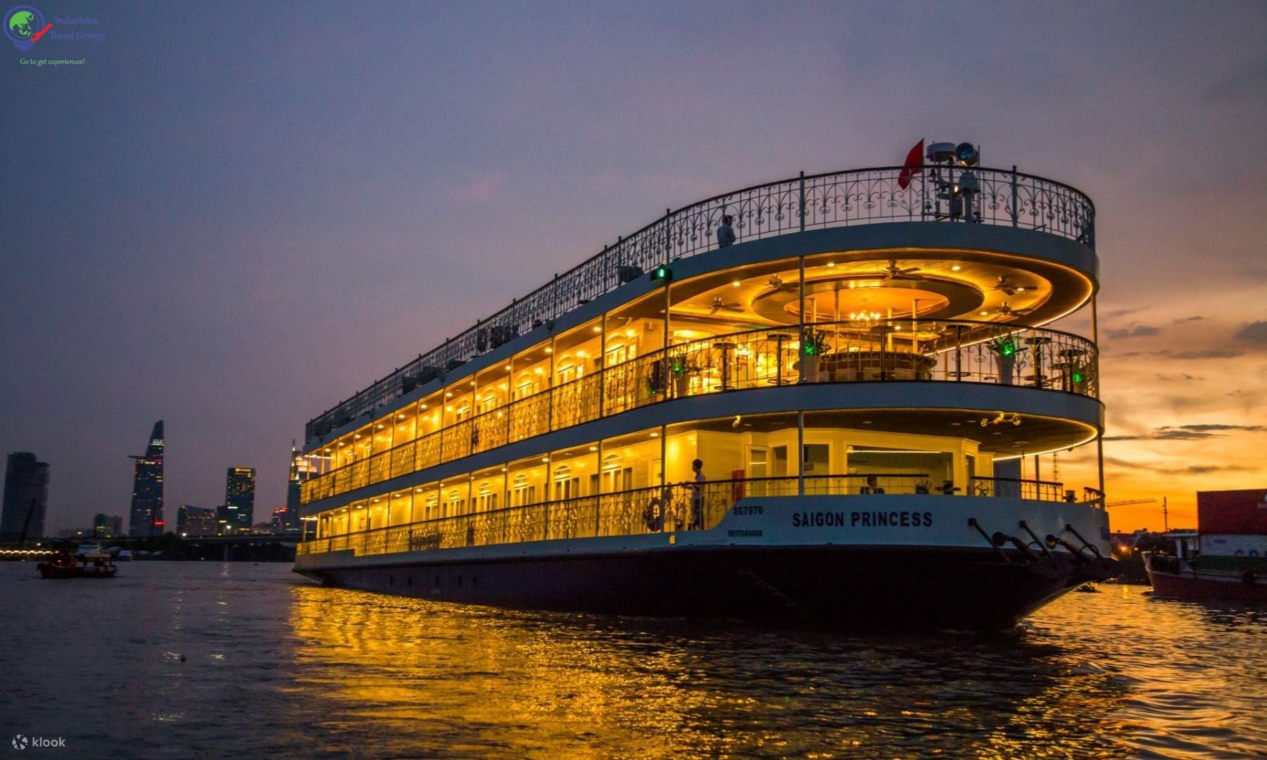 ENJOY THE NIGHT WITH A DINNER CRUISE IN HO CHI MINH CITY